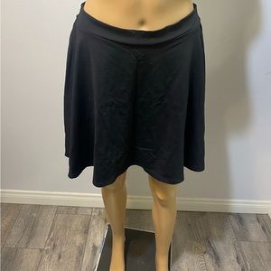 Bebe skater skirt size L